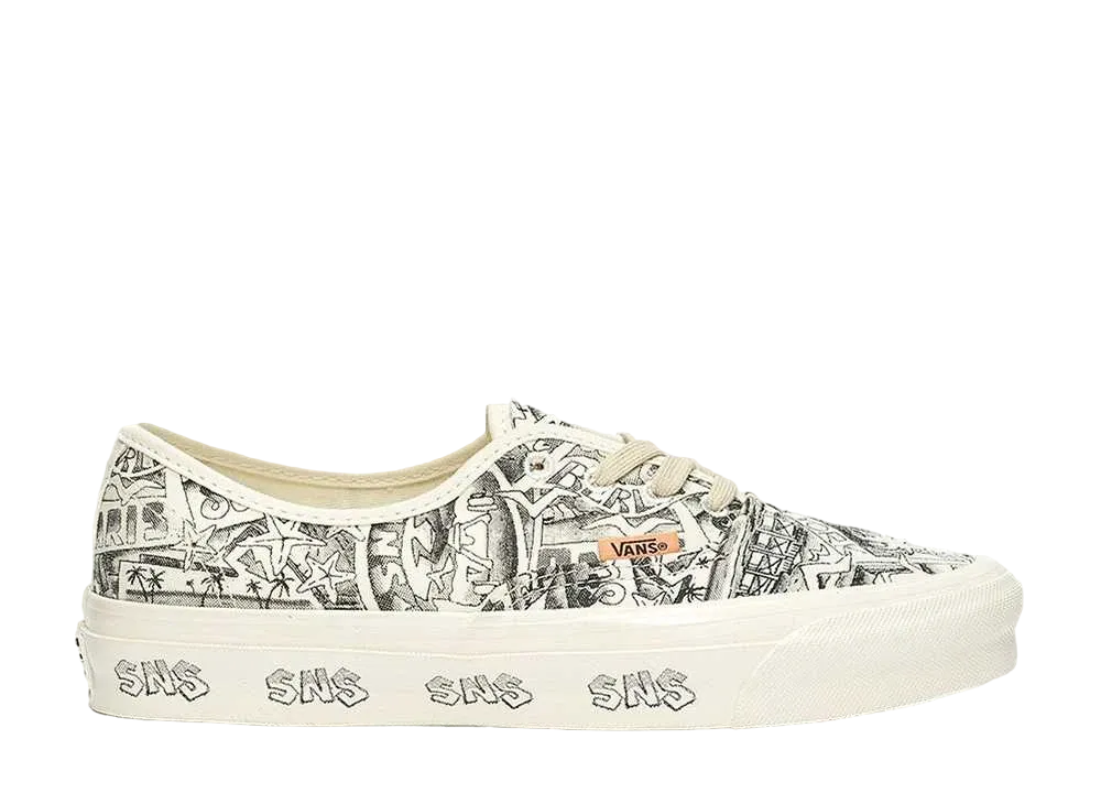 Sneakersnstuff (SNS) × Vault by Vans OG Authentic LX "VENICE"