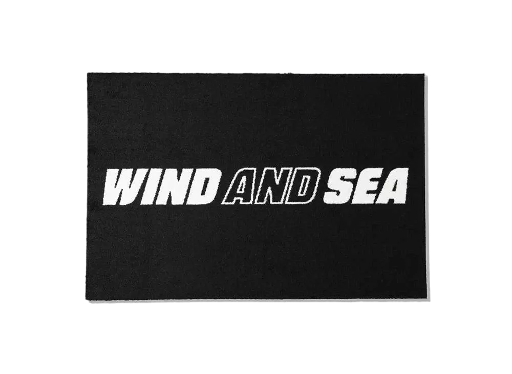 SNKRDUNK × WIND AND Sneaker Mat "Black/White"