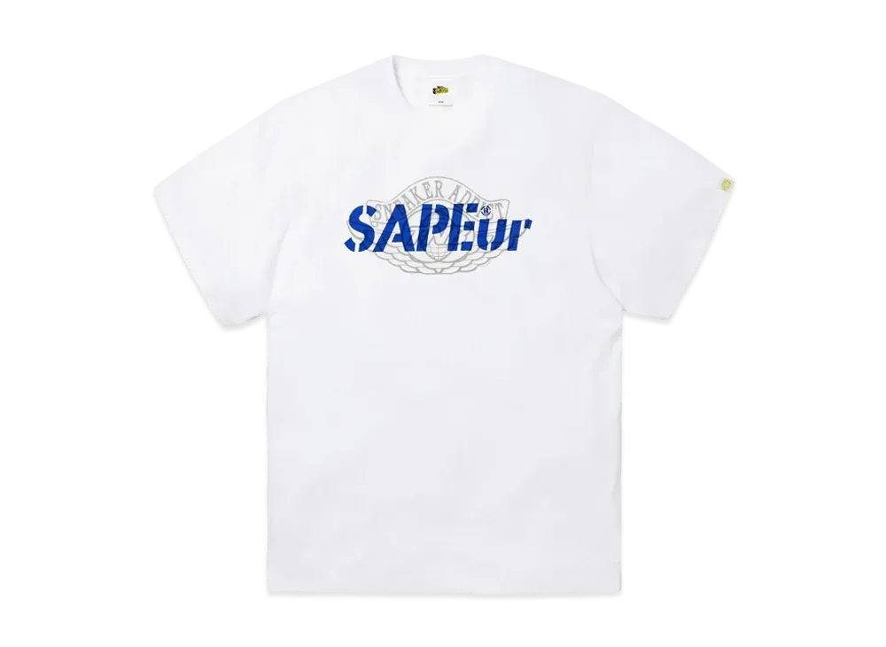 SNKRDUNK × THE NETWORK BUSINESS × SAPEur® Tee "White/Blue"