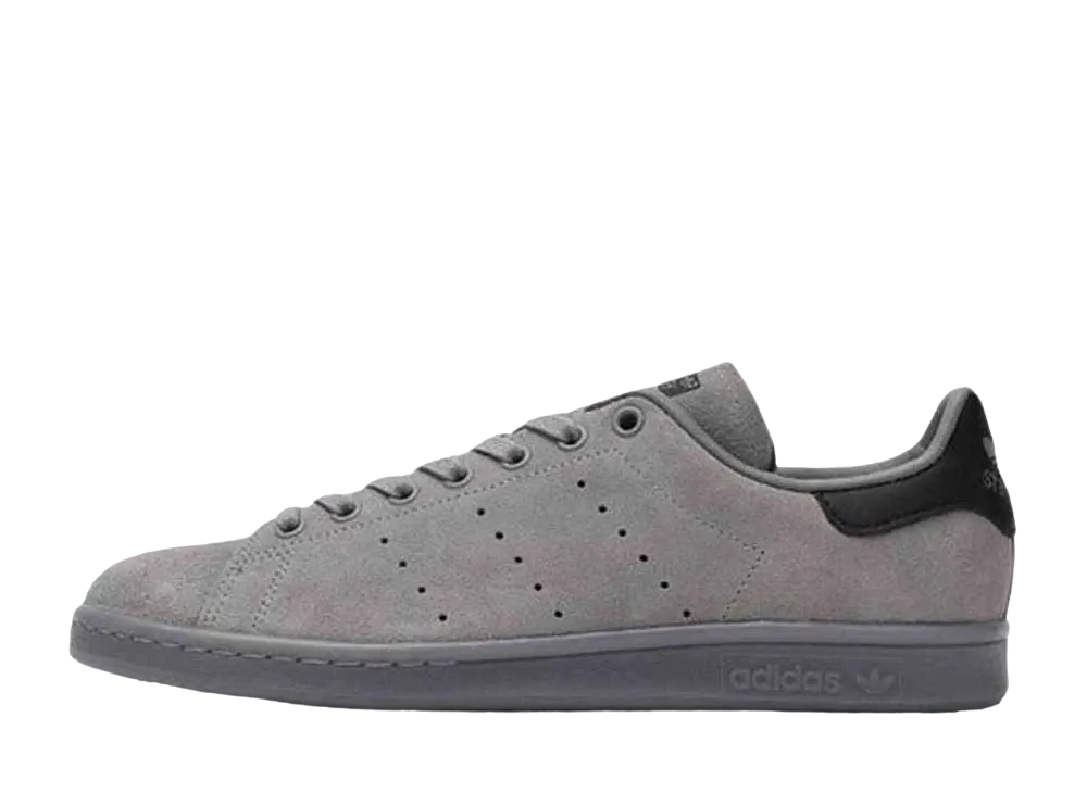 アディダス オリジナルス スタンスミス "チャコール"