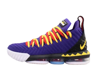 ナイキ レブロン16 "マーティン"