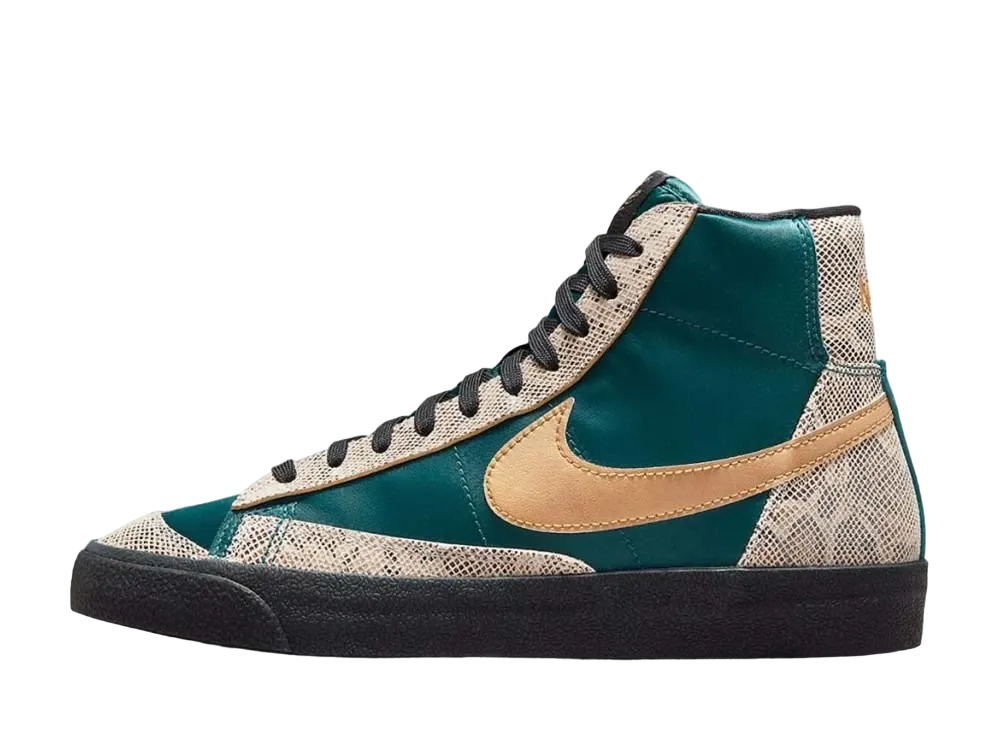 Nike Women's Blazer mid "Lucha Libre"