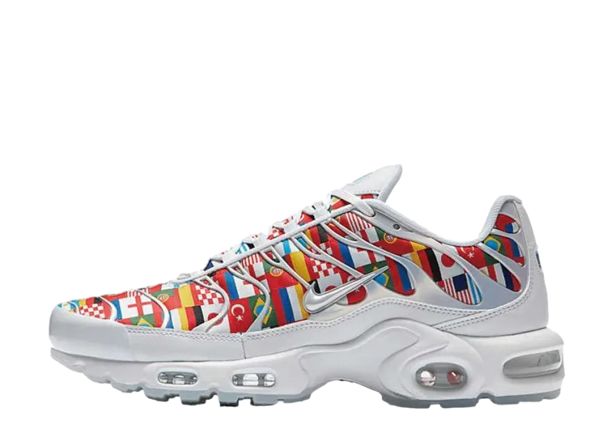 ナイキ エアマックスプラス NIC QS "ホワイト/マルチカラー"