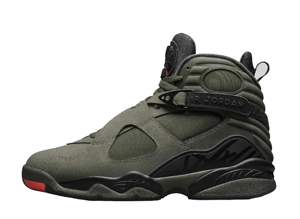 UNDEFEATED × NIKE AIR JORDAN RETRO