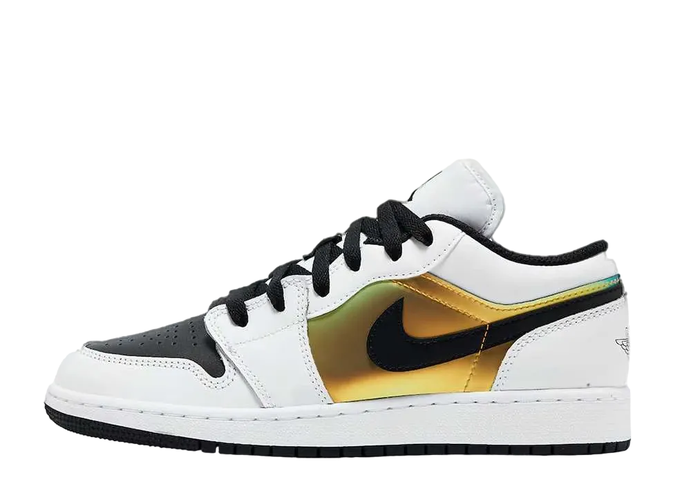 ナイキ GS エアジョーダン1 ロー SE "ホワイト/ブラック/メタリックゴールド"