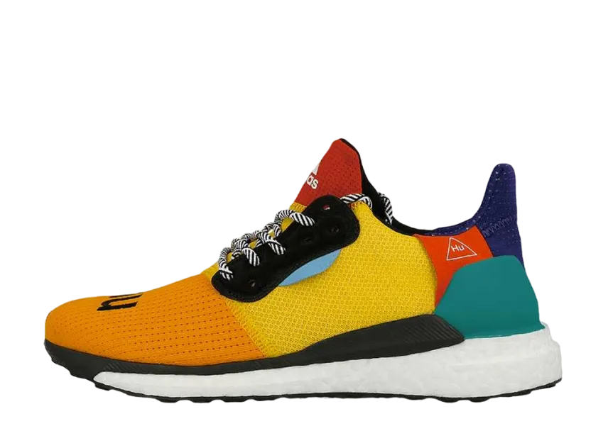 ファレル・ウィリアムス × アディダス ソーラー HU "グライド イエロー オレンジ"