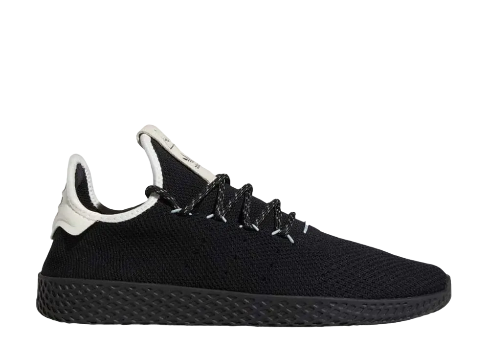 ファレル・ウィリアムス × アディダス オリジナルス テニスフー "コアブラック/オフホワイト" 