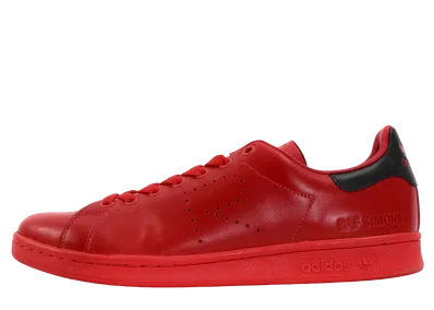 ラフ・シモンズ × アディダス スタンスミス "トマト"