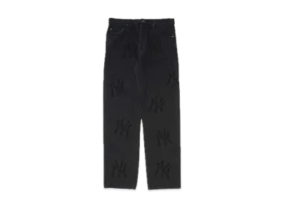 Supreme New York YankeesTM Regular Jean "Black"