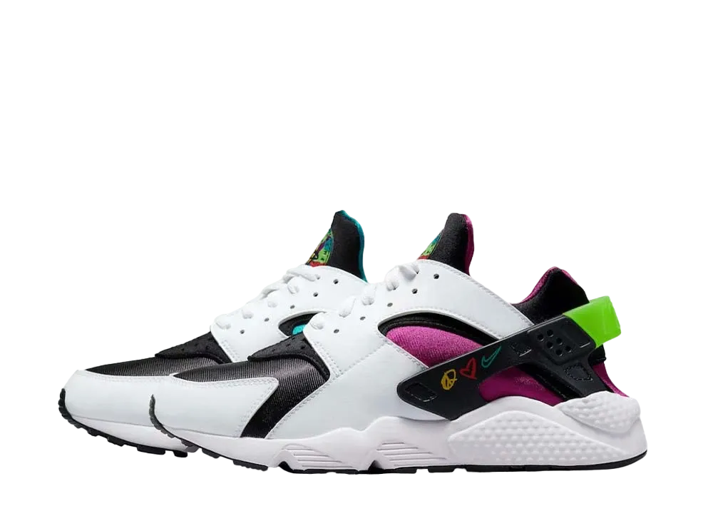 ナイキ エア ハラチ "ピース ラブ スウッシュ"