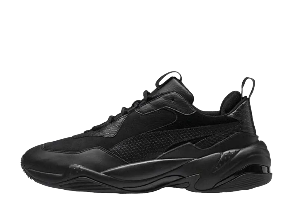 プーマ サンダー デザート "トリプル ブラック"