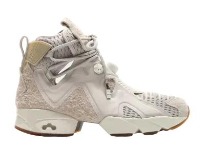 FUTURE × REEBOK CLASSIC FURYKAZE "SAND STONE/CHALK GUM"