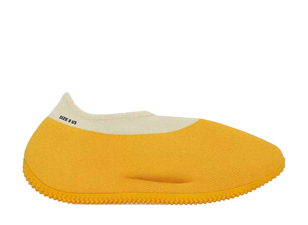 アディダス イージーニットランナー "ケースパワーイエロー"