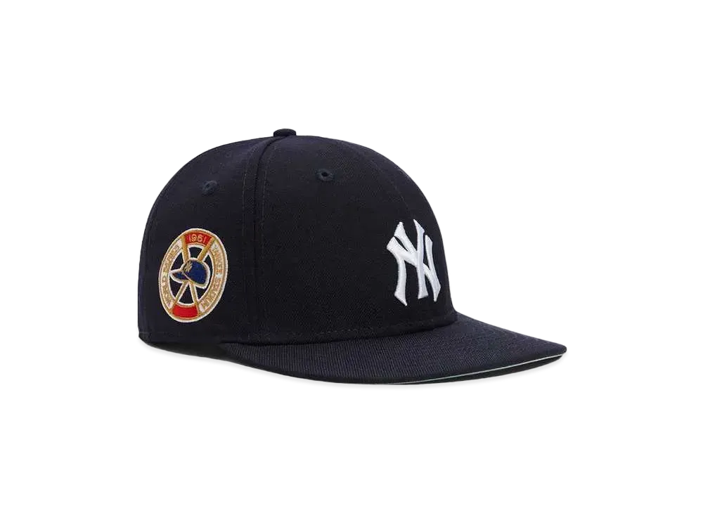 キス x ニューエラ x ヤンキース 10 ヤー アニバーサリー 1961 ワールド シリーズ ロー プロフィール キャップ "マジェスティック"