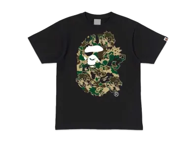 A BATHING APE x Monster Hunter Tee "Black"