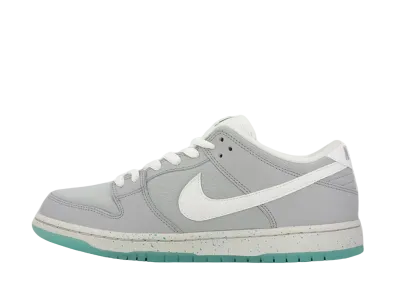 Nike SB Dunk Low PRM "Marty Mcfly"
