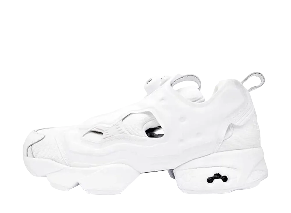 アトモス × リーボック インスタポンプフューリー "ホワイトデニム"