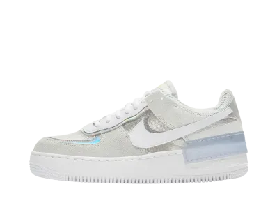ナイキ ウィメンズ エアフォース 1 シャドウ "ピュア プラチナム"