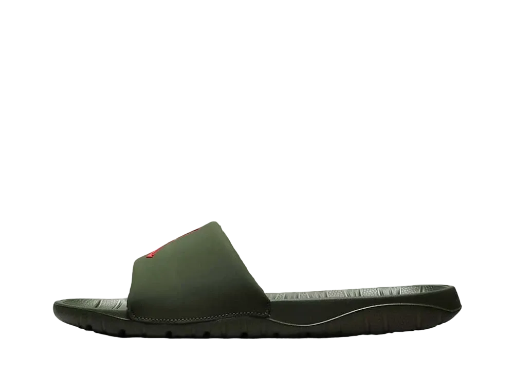 ナイキ ジョーダン ブレイク スライド "カーボングリーン/ユニバーシティレッド"