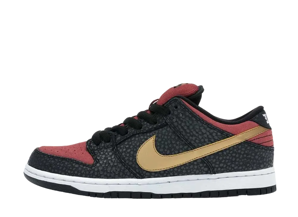 Nike SB Dunk Low "Walk of Fame"