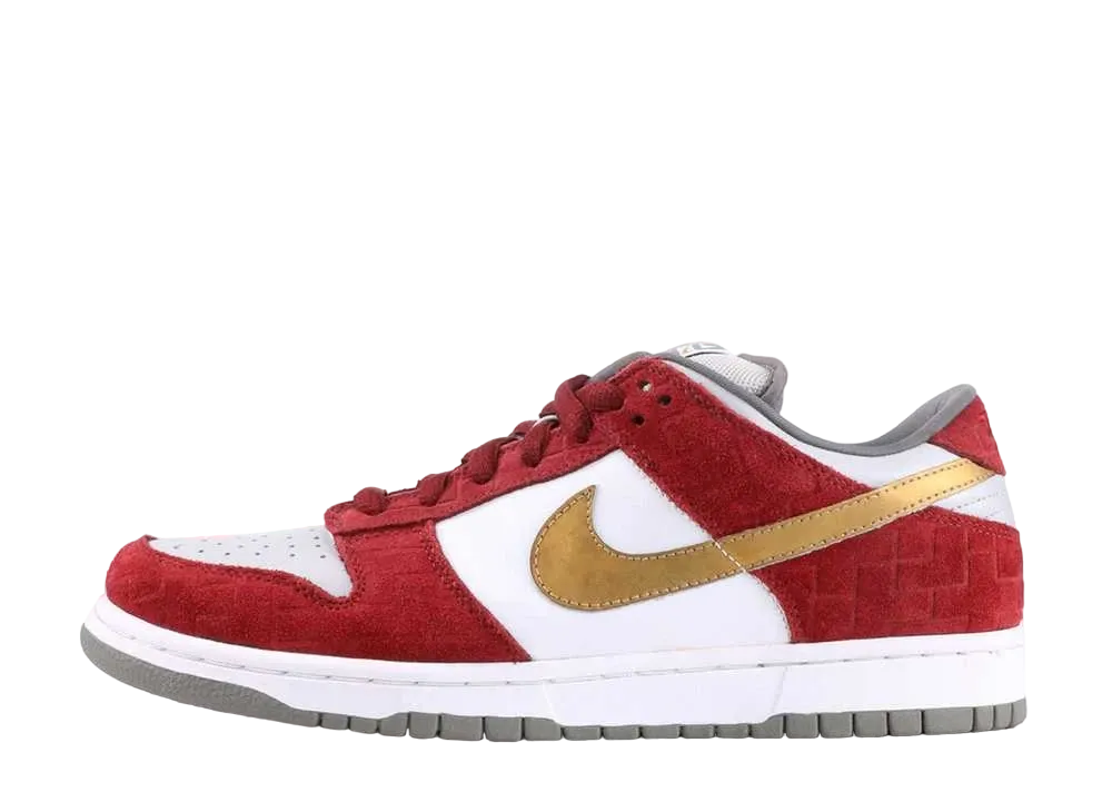 Nike SB Dunk Low "Shanghai"