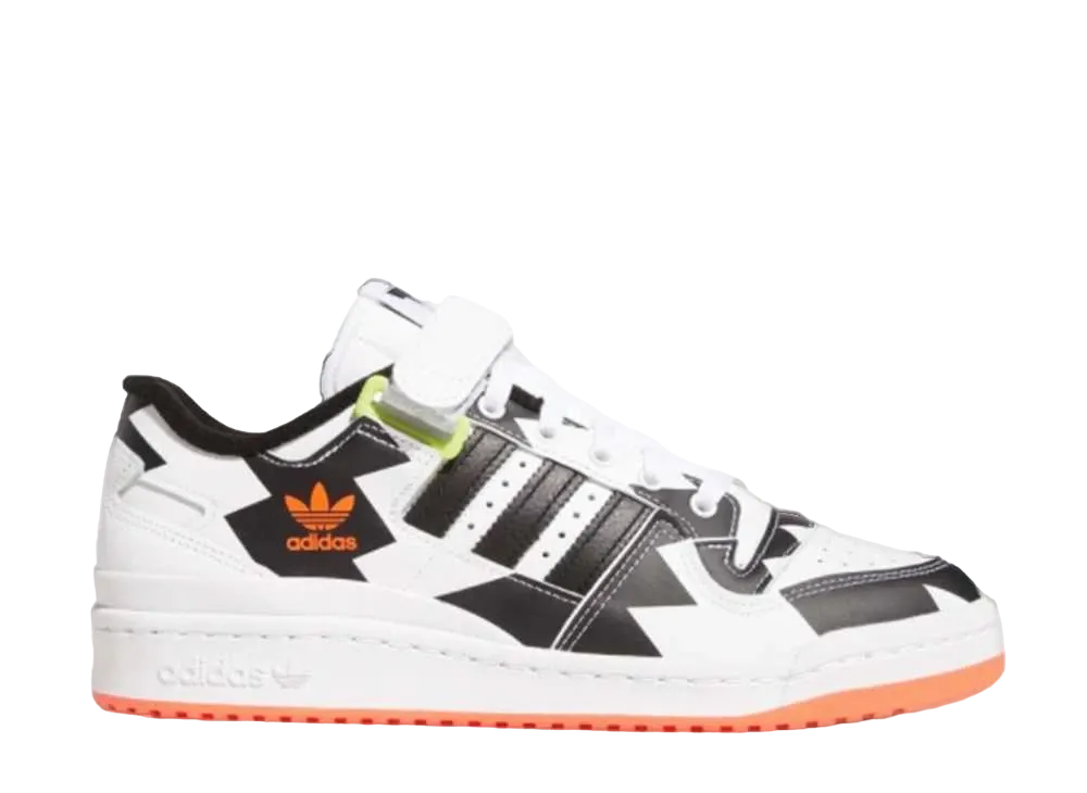 Trae Young × adidas Forum Low "Core Black/Footwear White/Solar Red"