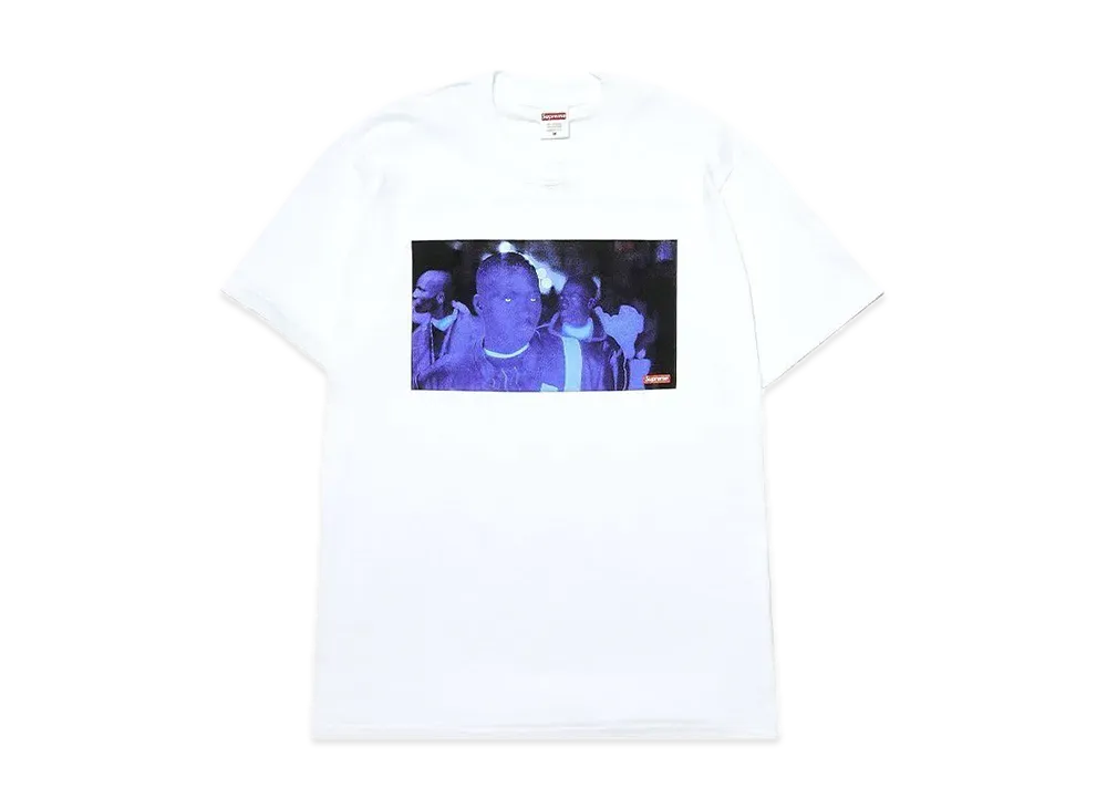 シュプリーム アメリカ イーツ イッツ ヤング Tシャツ "ホワイト"