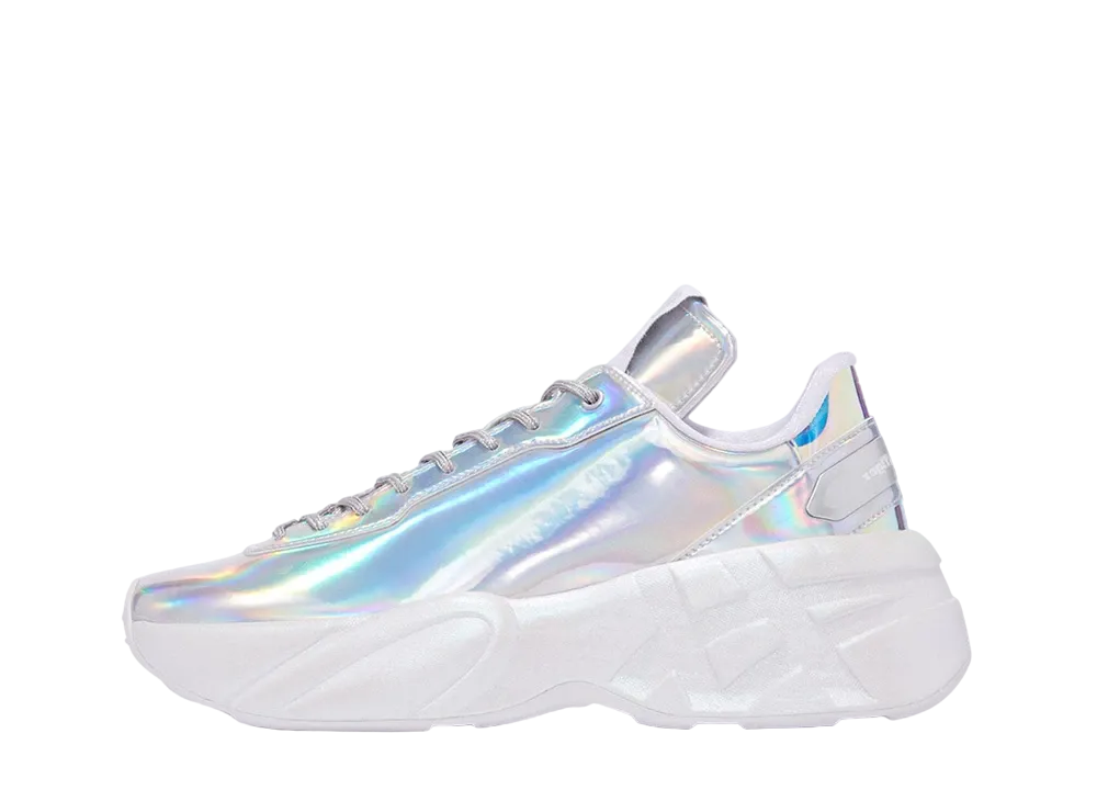 シンデレラ × オニツカタイガー Pトレーナー プリズム