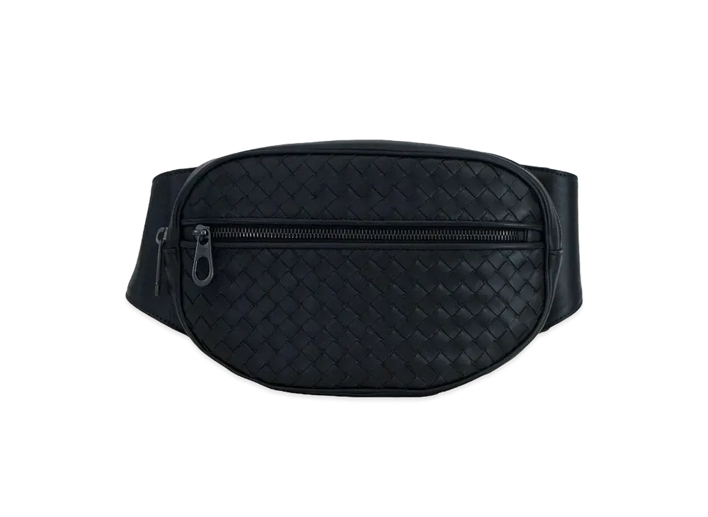 Bottega Veneta Intrecciato leather Belt Bag "Black"