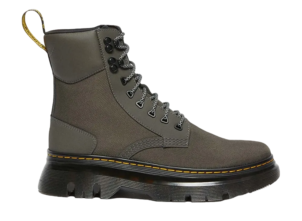 ドクターマーチン タリック 8 ブーツ "ガンメタル"