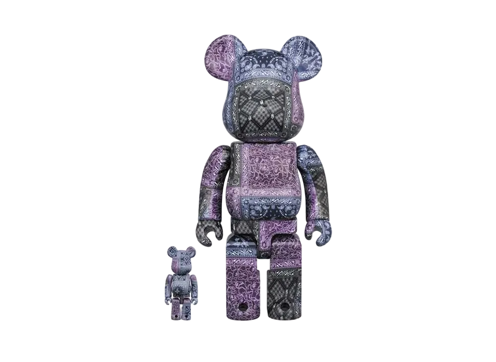 Bearbrick BAPE®︎ BLACK BANDANA 100% & 400%
