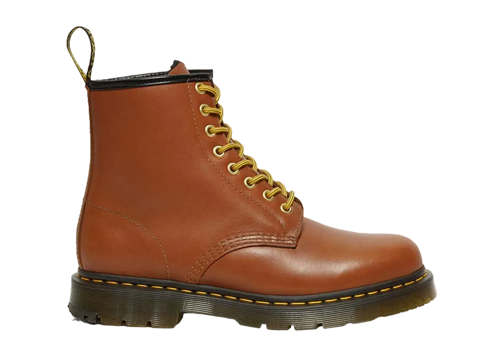 Dr.Martens 1460 Winter Grip 8-Eye Boots "Tan"