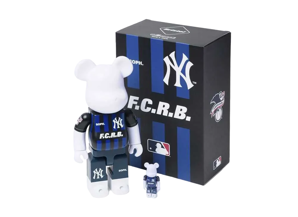 Bearbrick F.C.Real Bristol F.C.R.B. × MLB NEW YORK YANKEES 100% & 400%