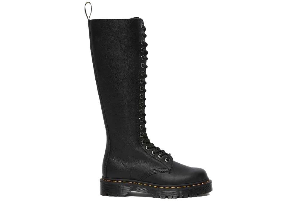 Dr.Martens 1B60 Bex 20-Eye Boots "Black"