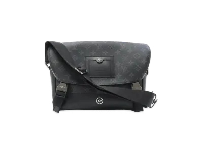 Fragment x Louis Vuitton Monogram Eclipse Messenger Voyage PM