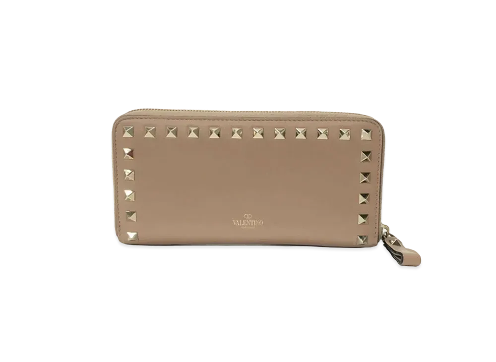 Valentino Garavani Rockstud Zip Around Wallet