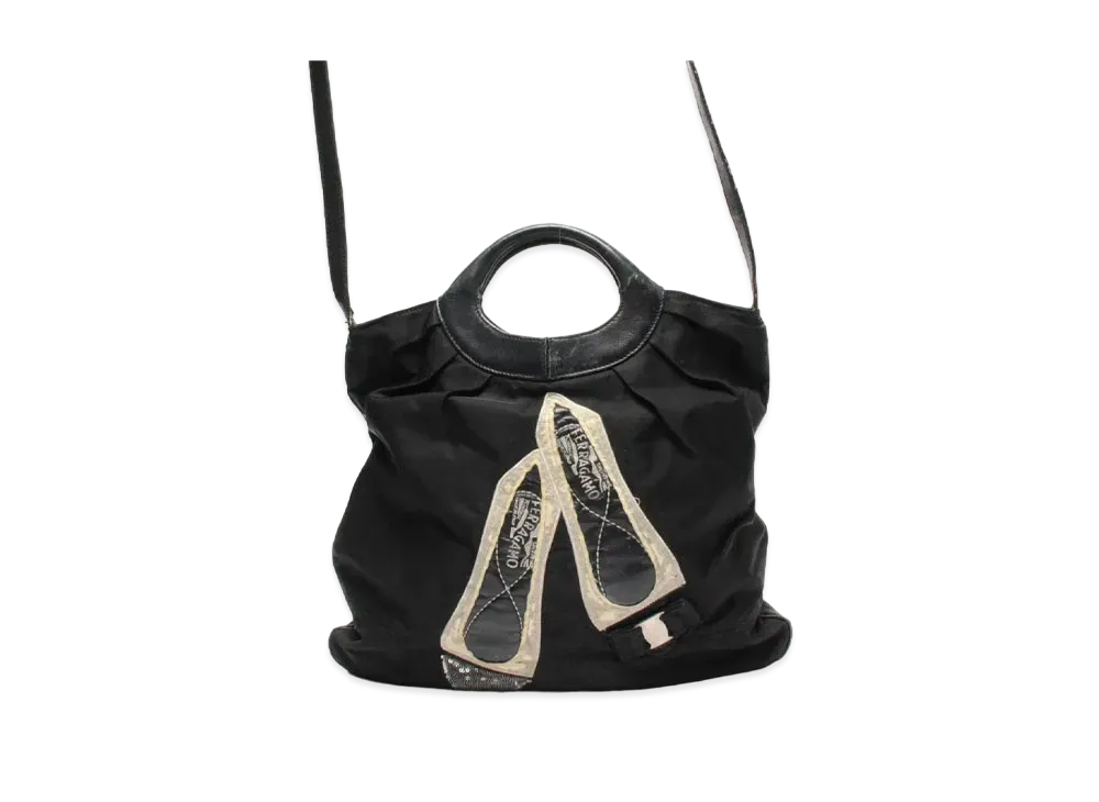 Salvatore Ferragamo Shoulder Bag Vara