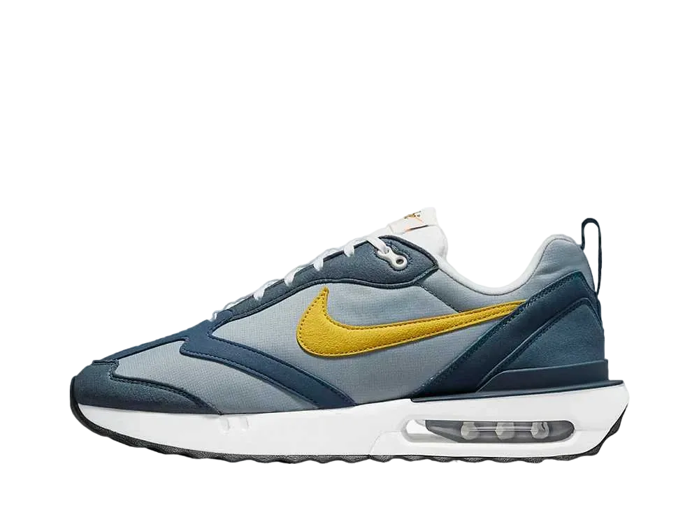 ナイキ エアマックス ドーン 