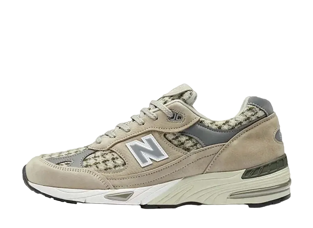 New Balance 991 Harris Tweed "Beige"