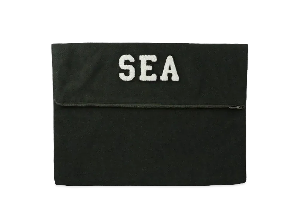 WIND AND SEA x HYSTERIC GLAMOUR Sleeve Bag "Green"