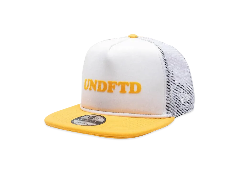 UNDEFEATED x NE SUPPLY TRUCKER - 90199 "White"