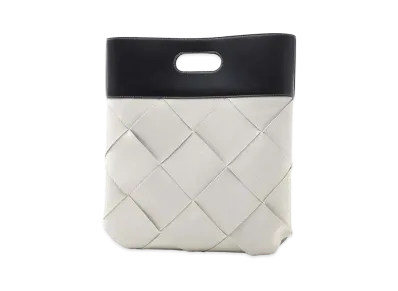 Bottega Veneta Linen French Calf "Natural/Black"