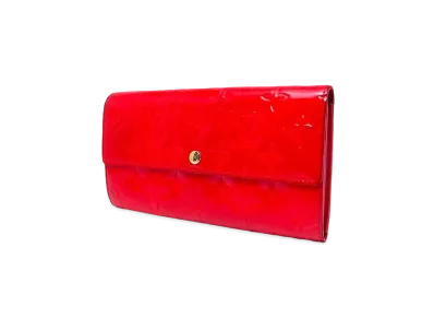 Louis Vuitton Sarah Wallet Monogram Vernis "Red"