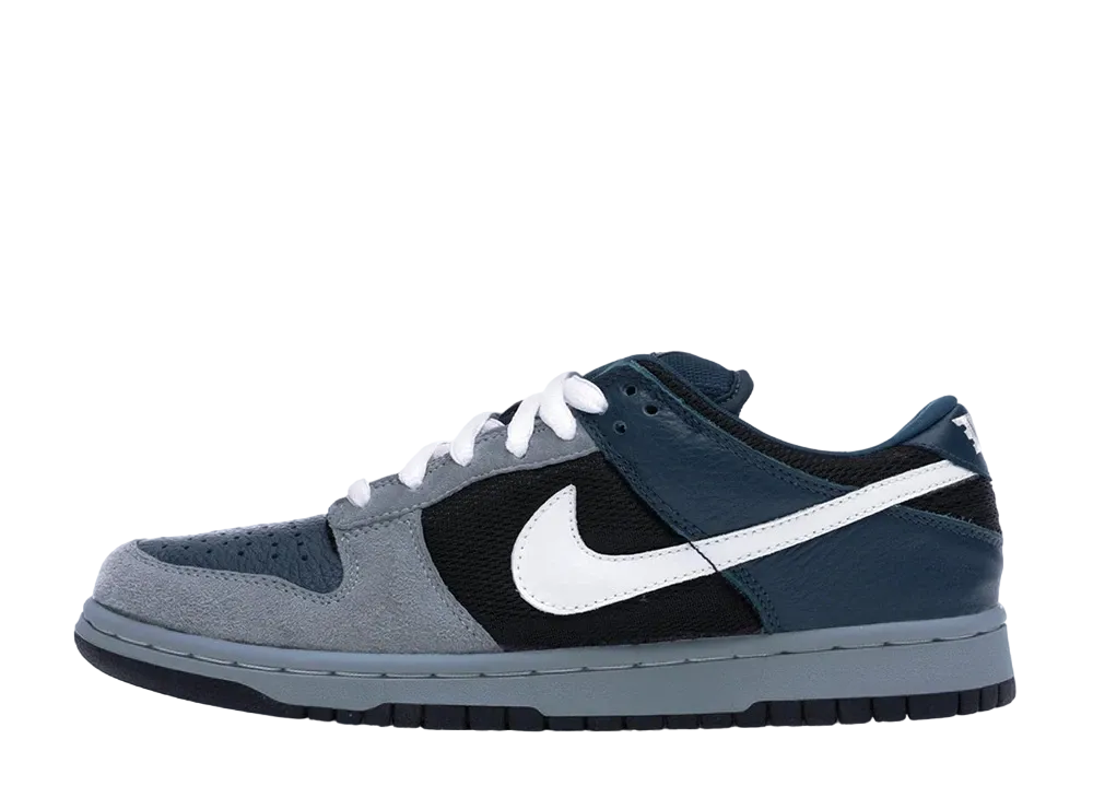 Nike SB Dunk Low Pro "Futura"