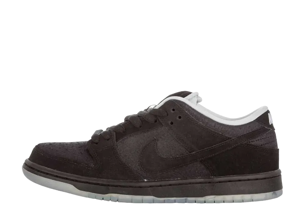 ナイキ SB ダンク ロー アトラス 35MM "ブラック"