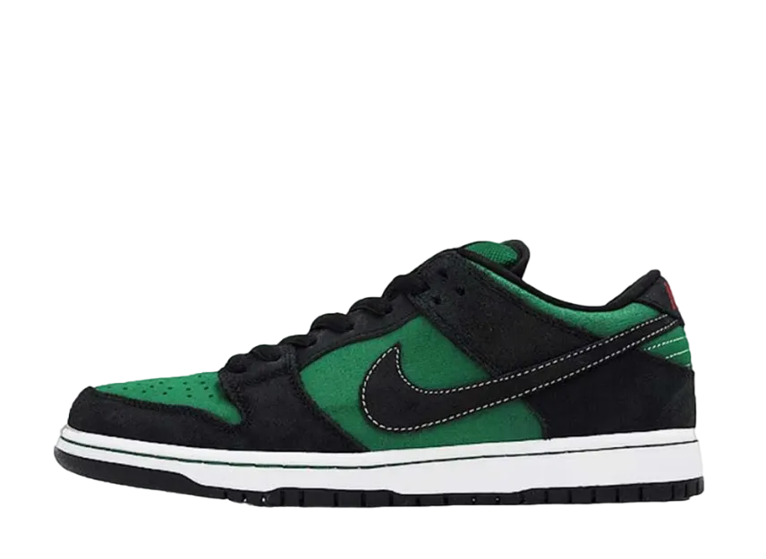 ナイキ SB ダンク ロー "パイン グリーン ブラック"