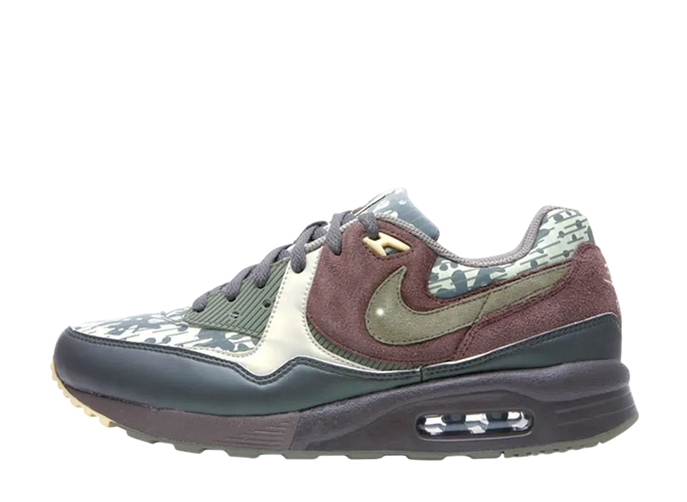 ナイキ エアマックス ライト "フォレスト ファンク"