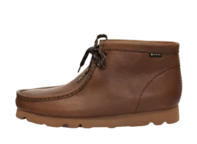 クラークス ワラビー ブーツ ゴアテックス "ダークタン"