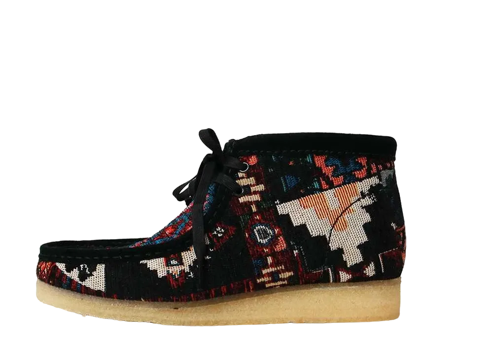 クラークス ワラビー ブーツ "ブラックコンビ"