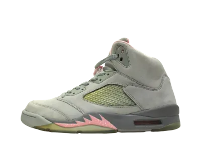 Nike Women's Air Jordan 5 RETRO "Shy Pink"
